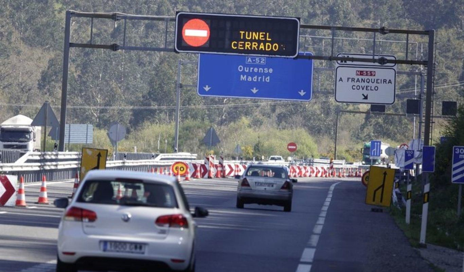 El desvío en el túnel de O Folgoso a Fuentefía (ARCHIVO)