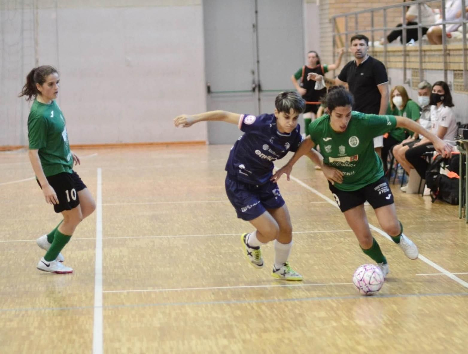 El Bembrive volvió a dominar en el segundo partido de liga.