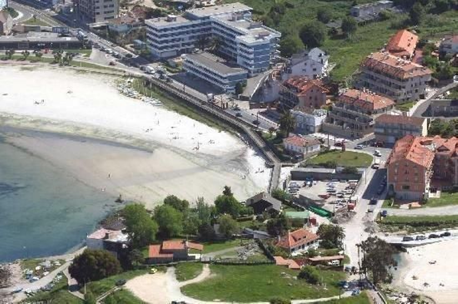 La Xunta aprobará este verano el decreto que regulará los apartamentos y viviendas de uso turístico en alquiler.