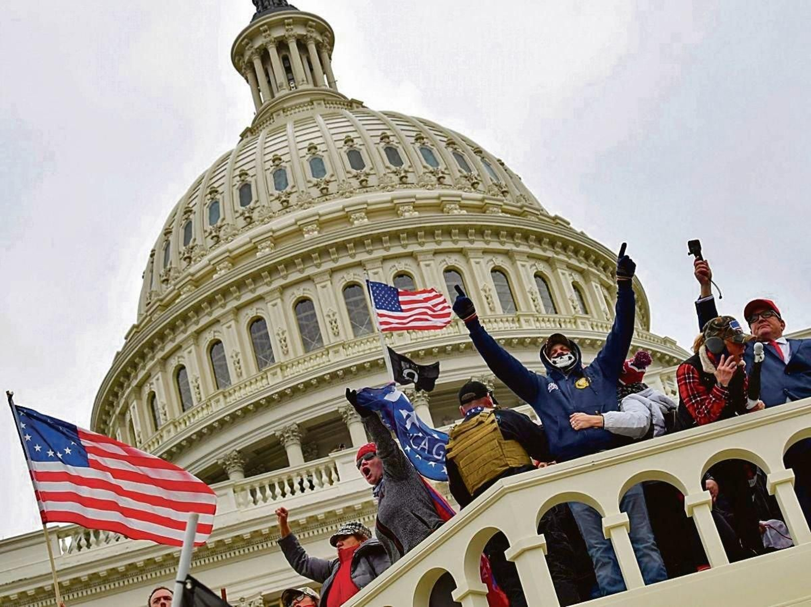 El asalto al Capitolio fue uno de los actos violentos que más conmocionó a los norteamericanos.