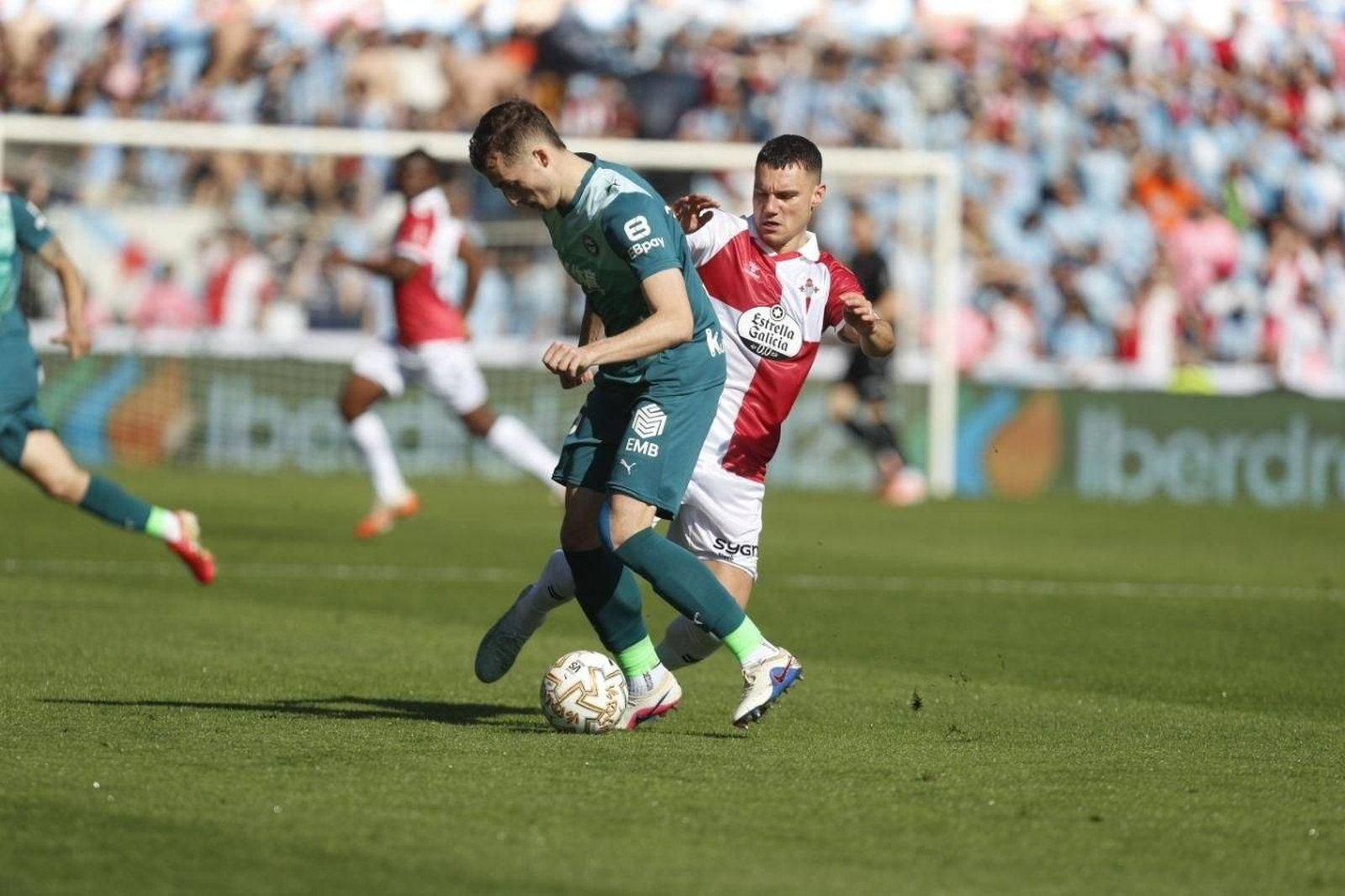 Galería | El Celta y el Alavés se miden en Balaídos