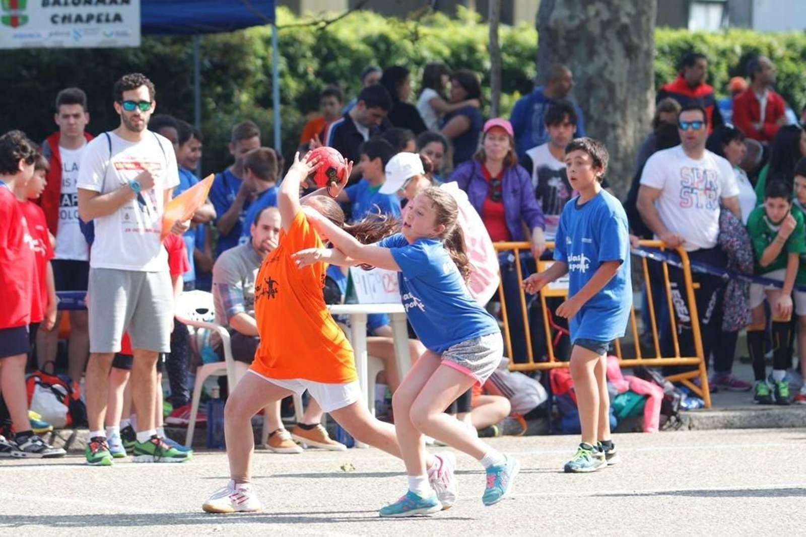 La modalidad de balonmano es la que goza de mayor implantación.