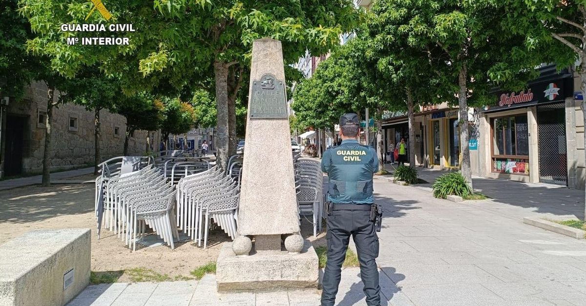 Detenido un vecino de Oia por estafar a 5 personas con el falso ...