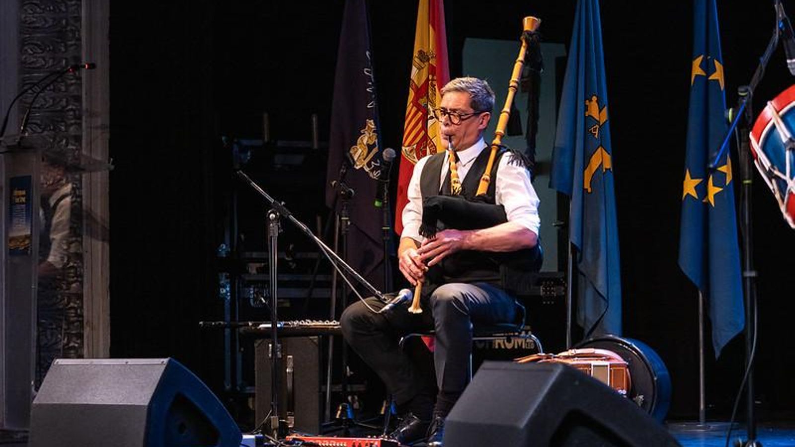 José Angel Hevia durante su actuación