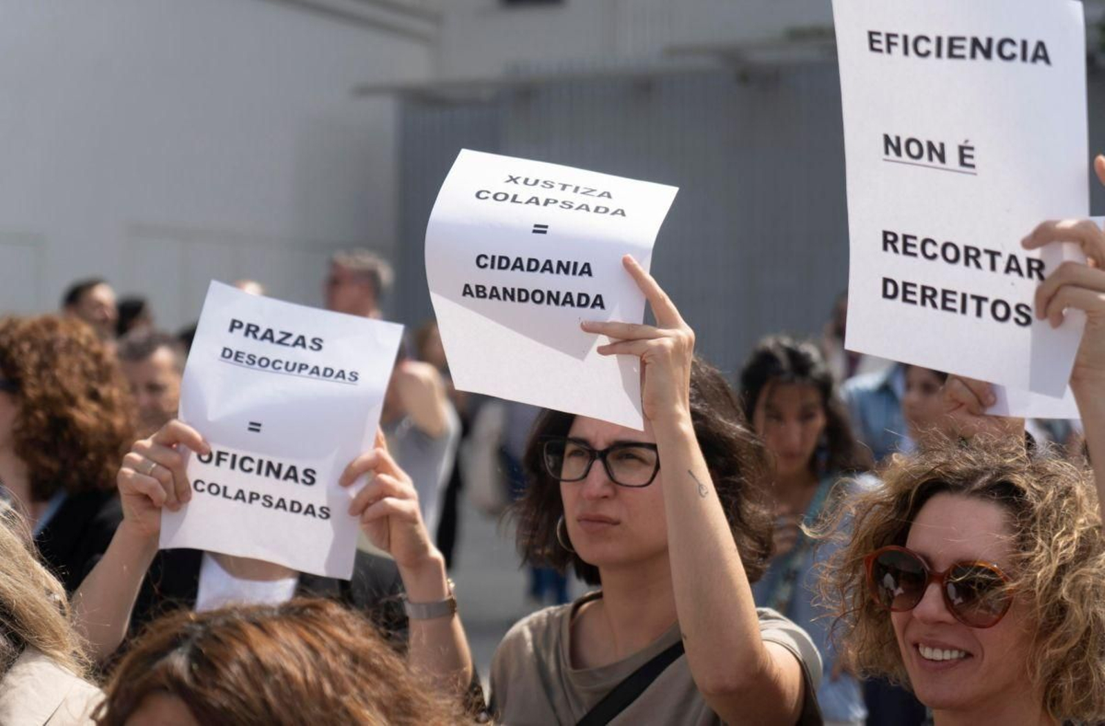 Personal judicial en la concentración de la semana pasada ante la Cidade da Xustiza.