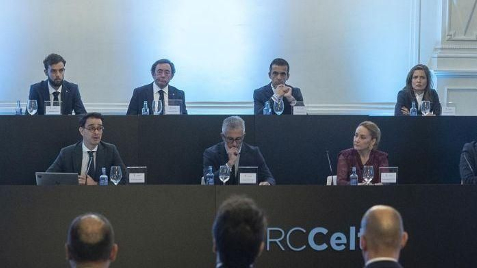 Gainzarain, junto a Marián Mouriño en la junta de accionistas.