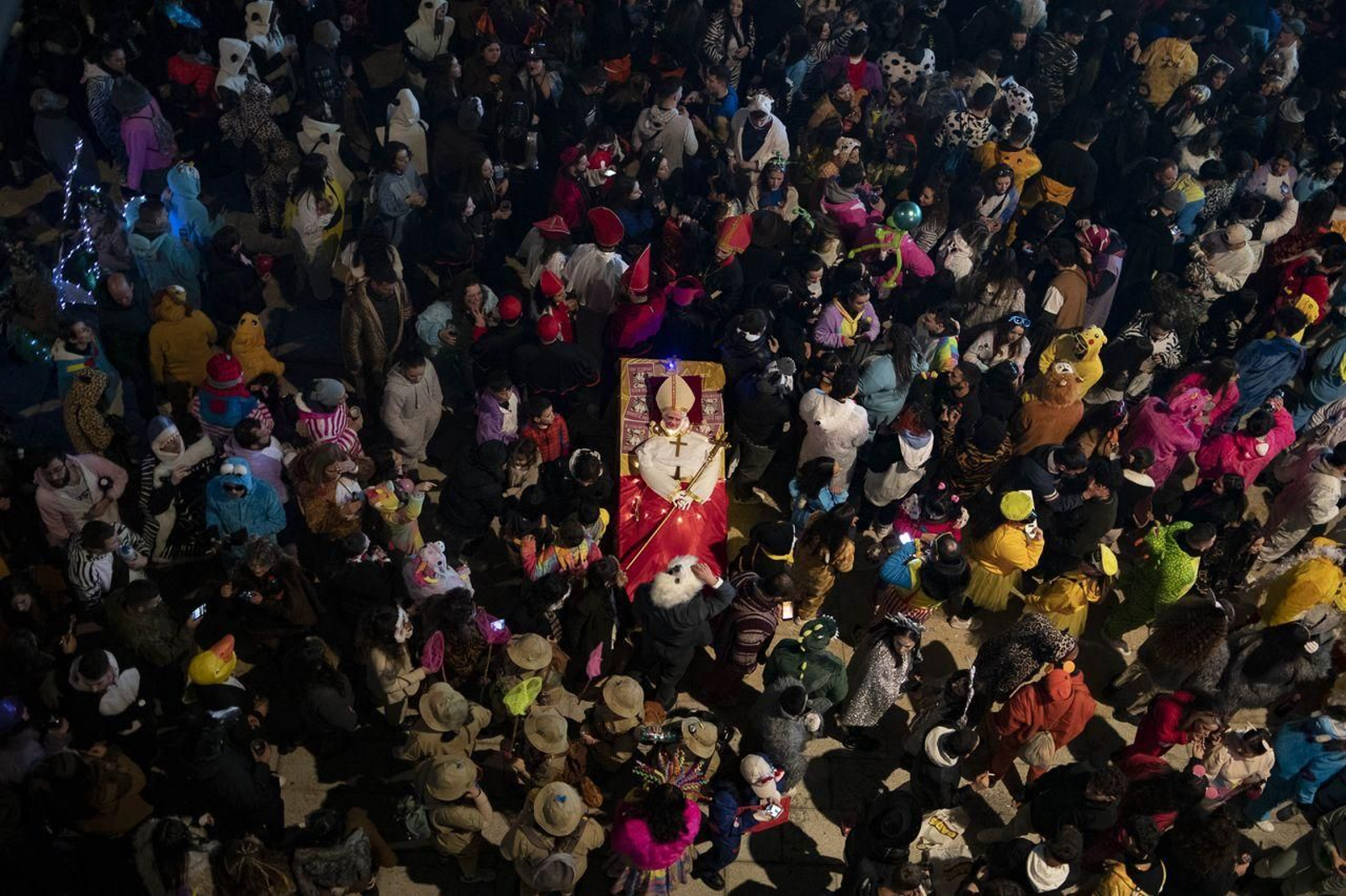 Petardazo en XInzo de Limia (Foto: Xesús Fariñas)