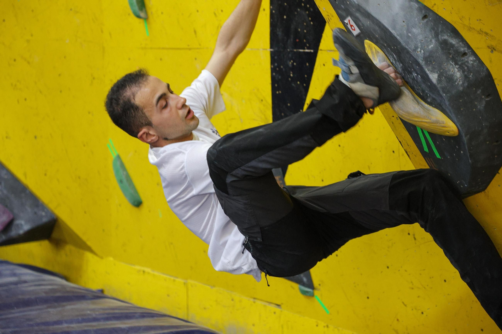 Galería | Unas 60 personas participan el Open de Escalada Búlder de +Deporte Atlántico
