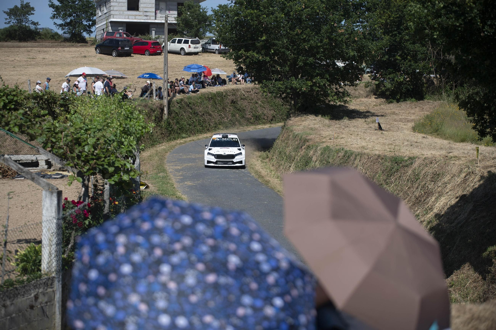 Galería | A Merca y Celanova disfrutan un año más de un tramo del Rally de Ourense, en fotos