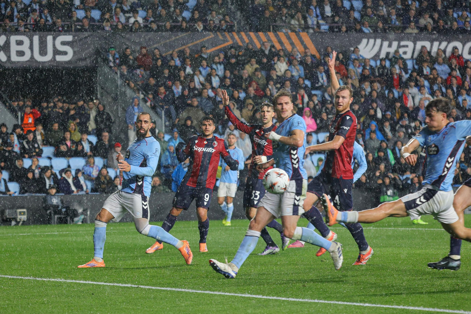 Galería | Noche grande de Europa League en Balaídos entre Celta y Bolonia