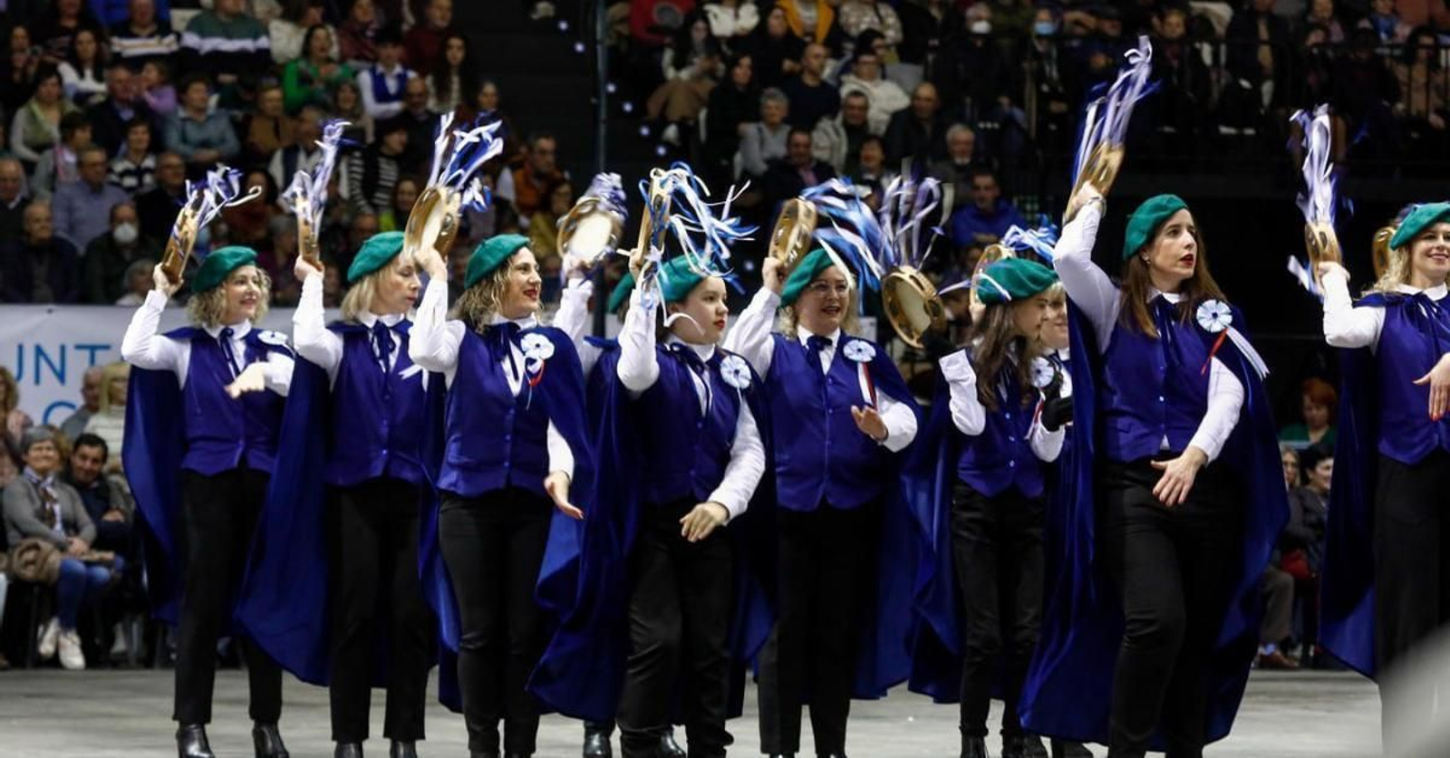 Concurso de rondallas en el Ifevi.