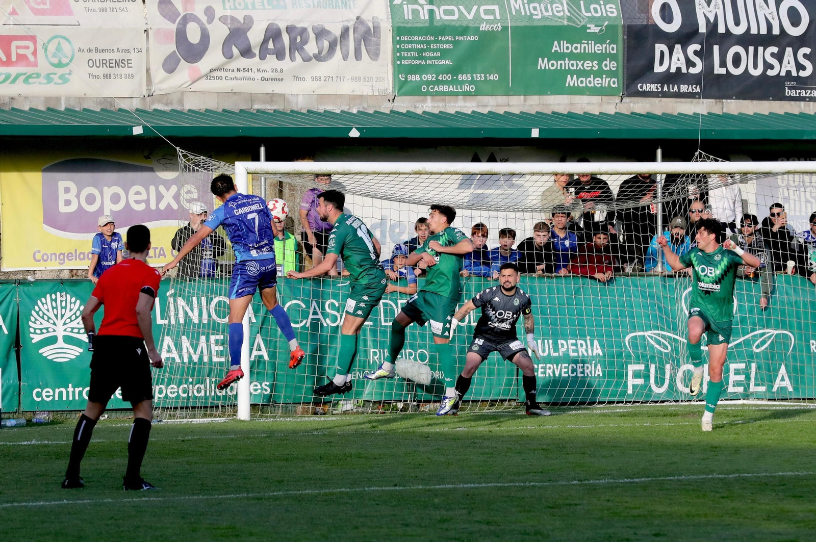Galería | Empate a uno entre el CD Arenteiro y Ourense CF en el derbi termal