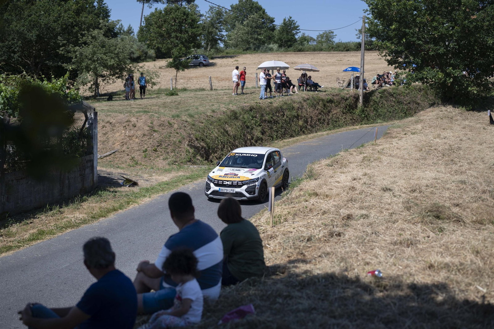 Galería | A Merca y Celanova disfrutan un año más de un tramo del Rally de Ourense, en fotos
