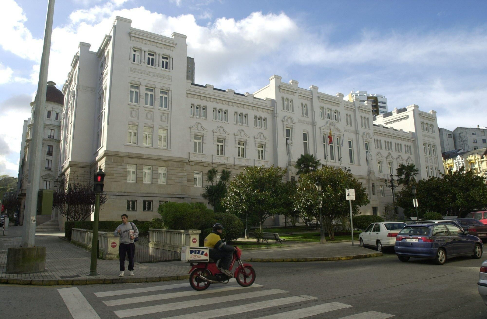 Exterior del edificio del Tribunal Superior de Justicia de Galicia.