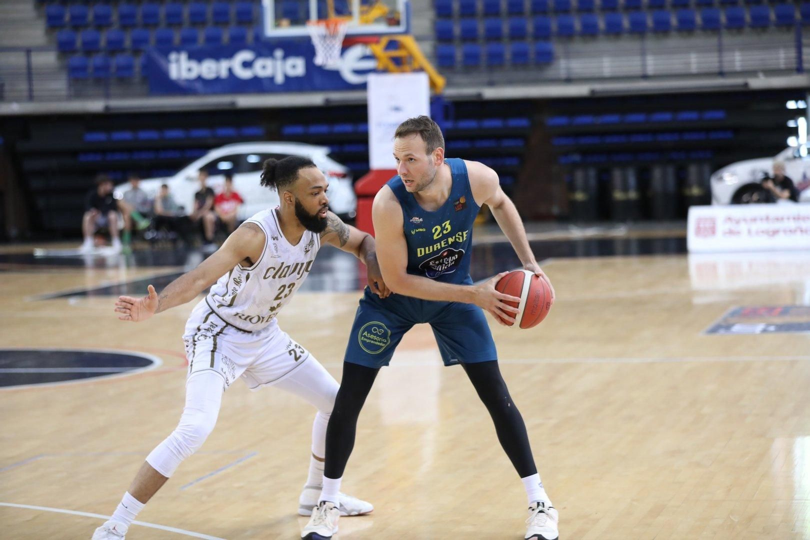 El COB vence en cancha del Clavijo (78-82)