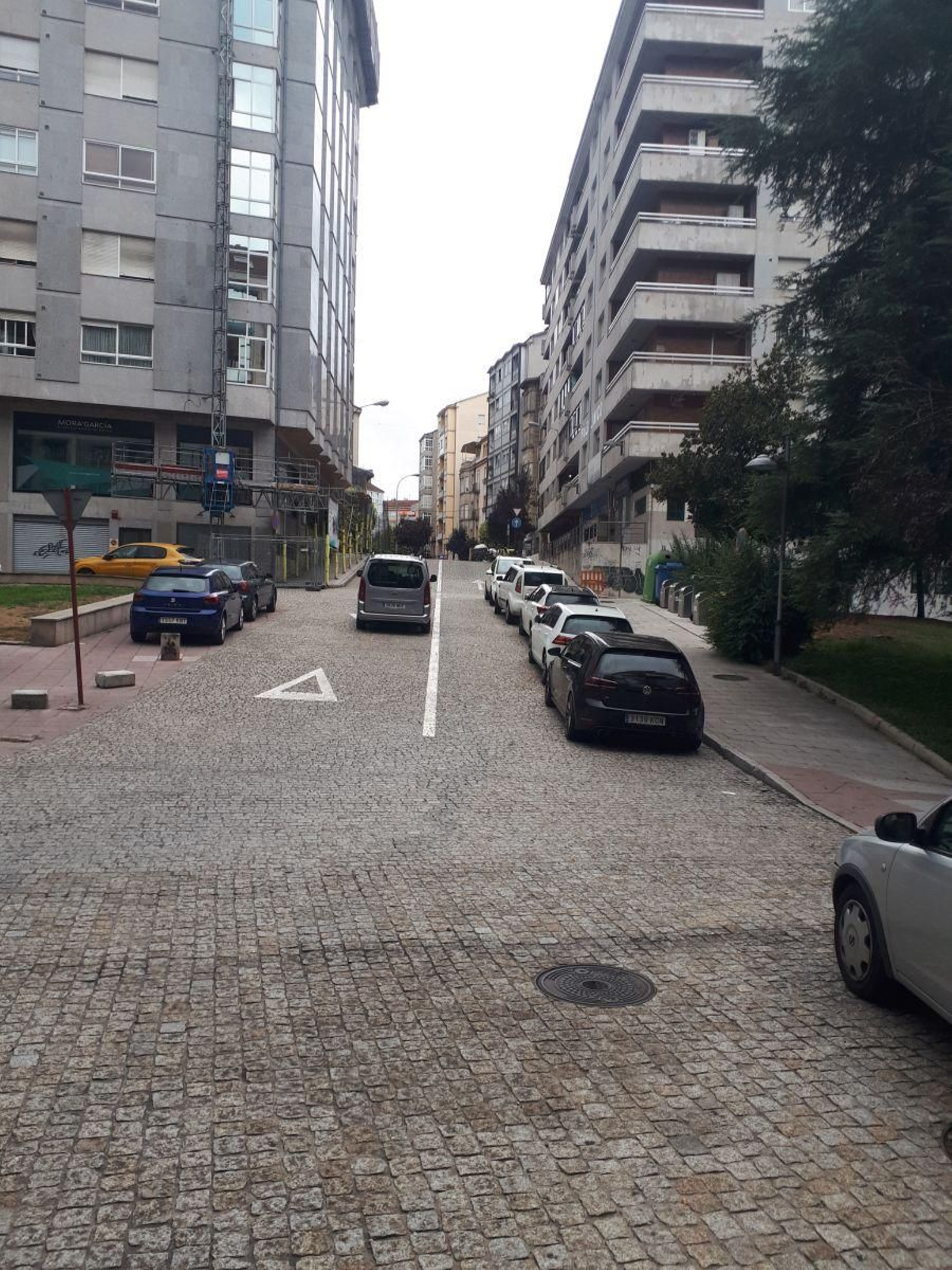 La circulación en la plaza Eduardo Barreiros.