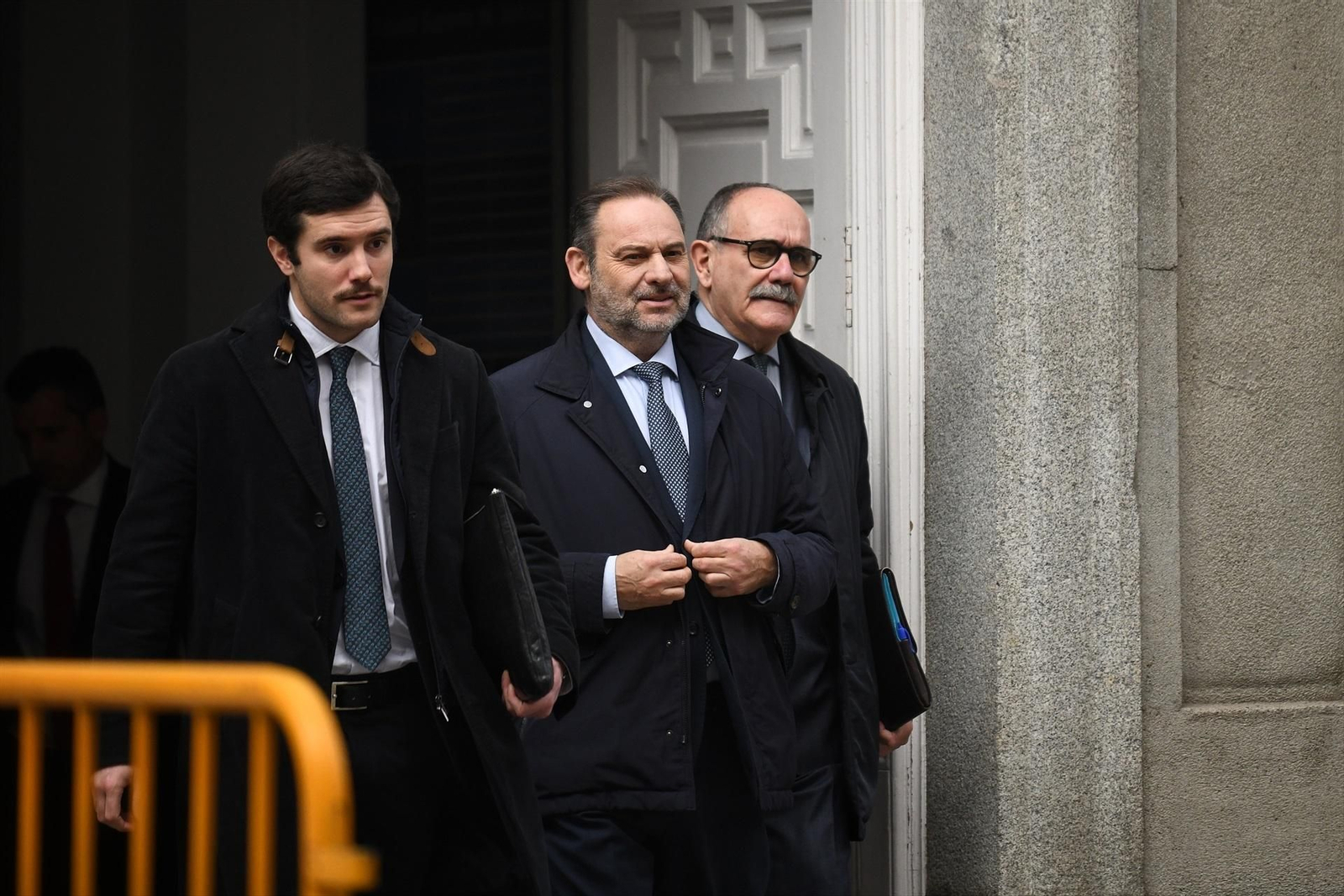 El ex ministro de Transportes José Luis Ábalos cuando salió de declarar al Tribunal Supremo, a 20 de febrero de 2025, en Madrid