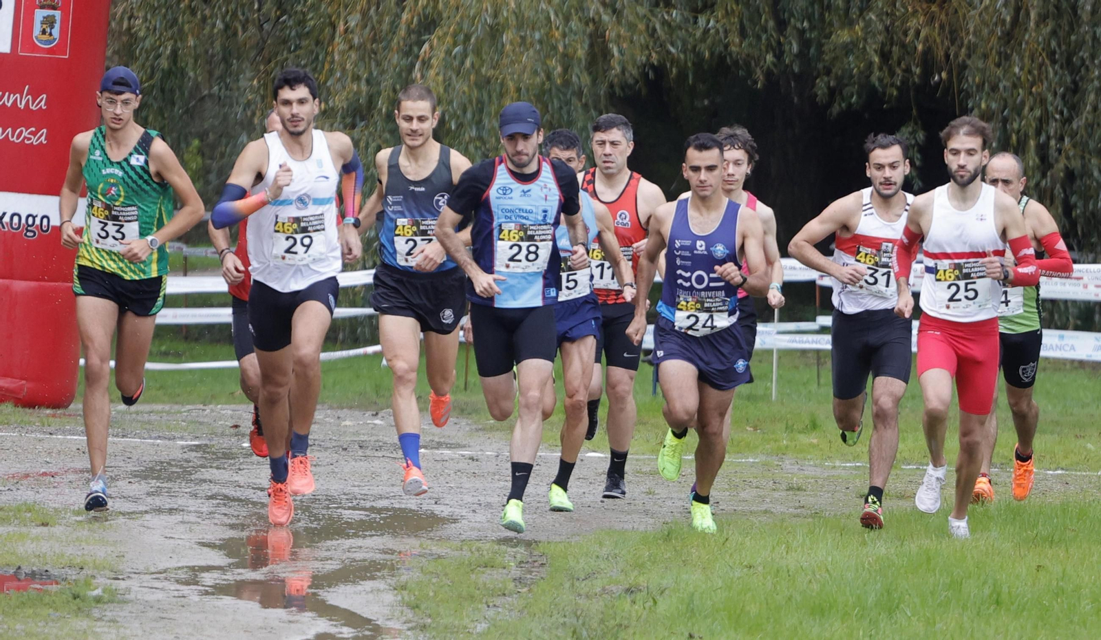 Galería | Pequeños y mayores se divierten en el Cross Belarmino Alonso