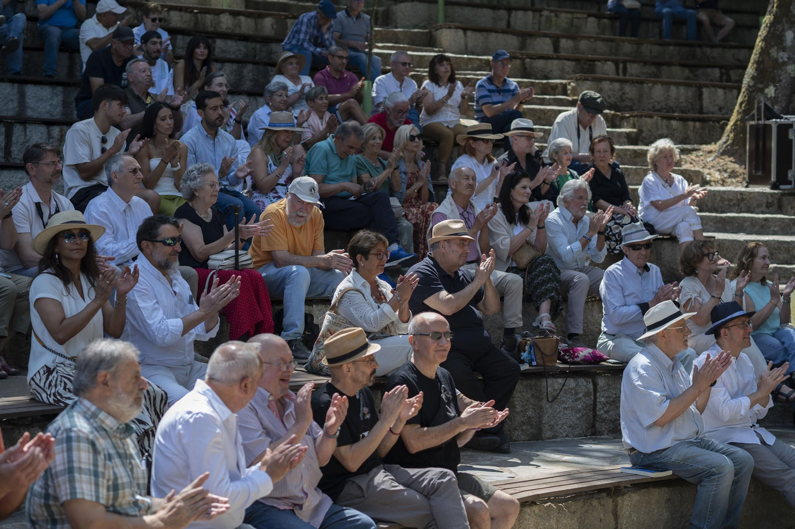 Galería | A Festa da Palabra recoñece a Arturo Lezcano pola súa traxectoria na Galicia exterior