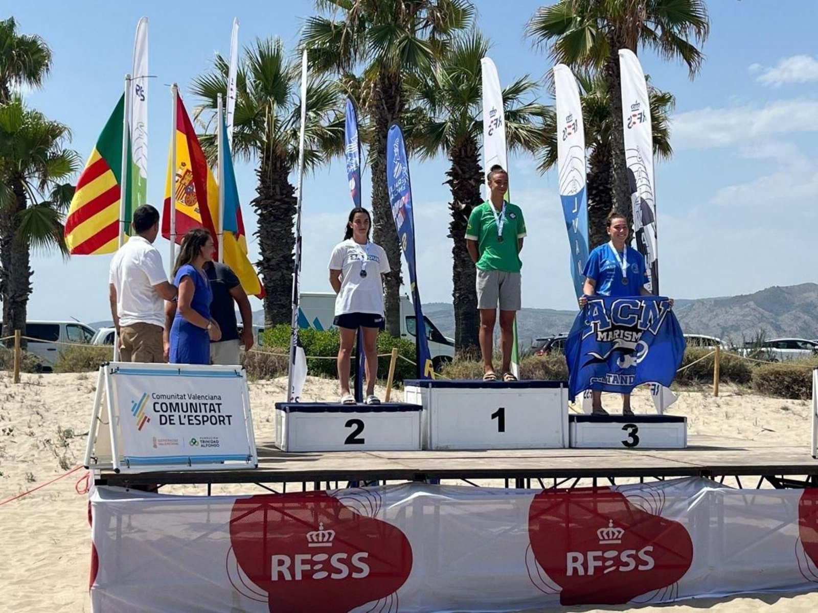 La ourensana Eva Feijóo consiguió la medalla de plata en el Campeonato de España (SALVOUR).