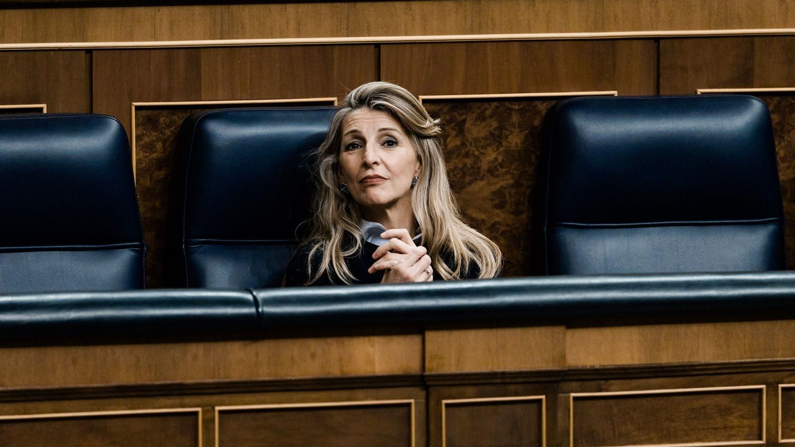 La vicepresidenta segunda del Gobierno y ministra de Trabajo y Economía Social, Yolanda Díaz, durante una sesión plenaria en el Congreso.