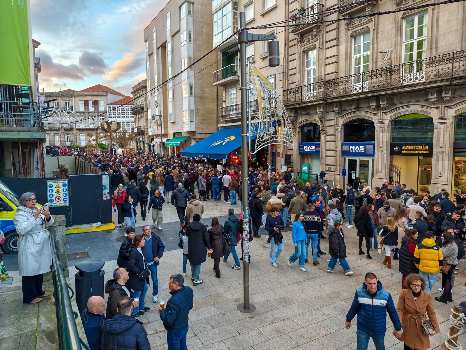 Galería | La Tardebuena rebosa las calles de Vigo