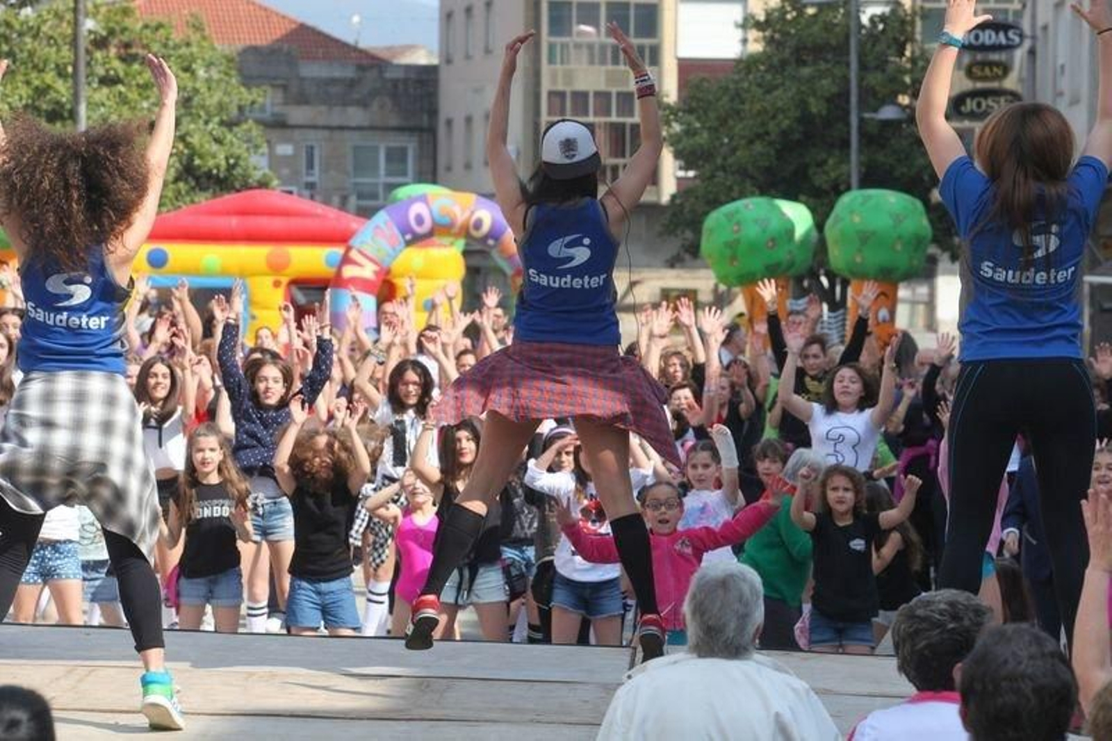 17.06.17.VERIN.PLAZA GARCIA BARBON.DEPORTE E SAUDE LA REGION.
