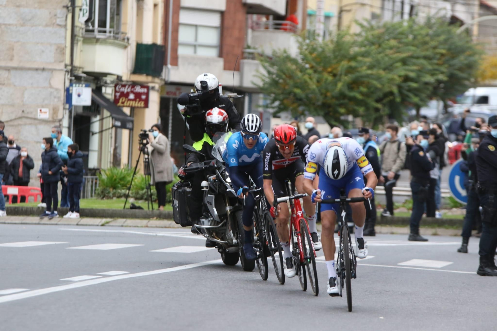 La Vuelta a España, por Ourense (IVÁN DACAL)