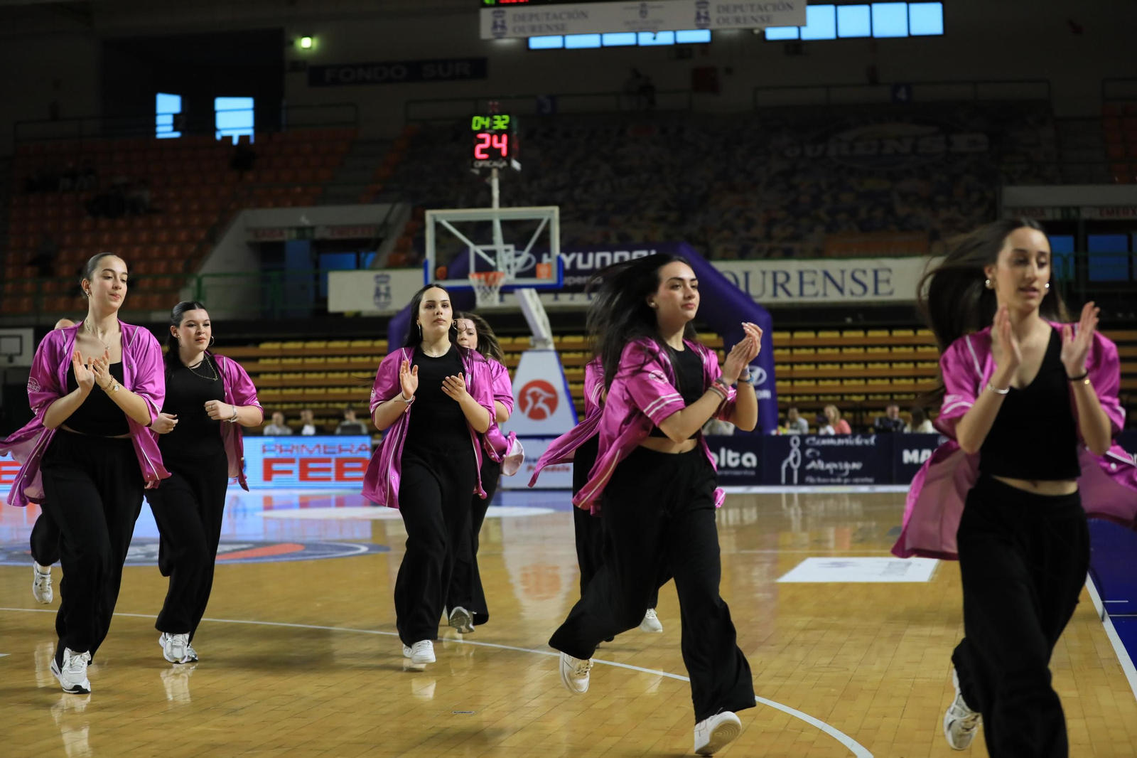 Galería | El Pazo responde al llamado del COB pese a la derrota