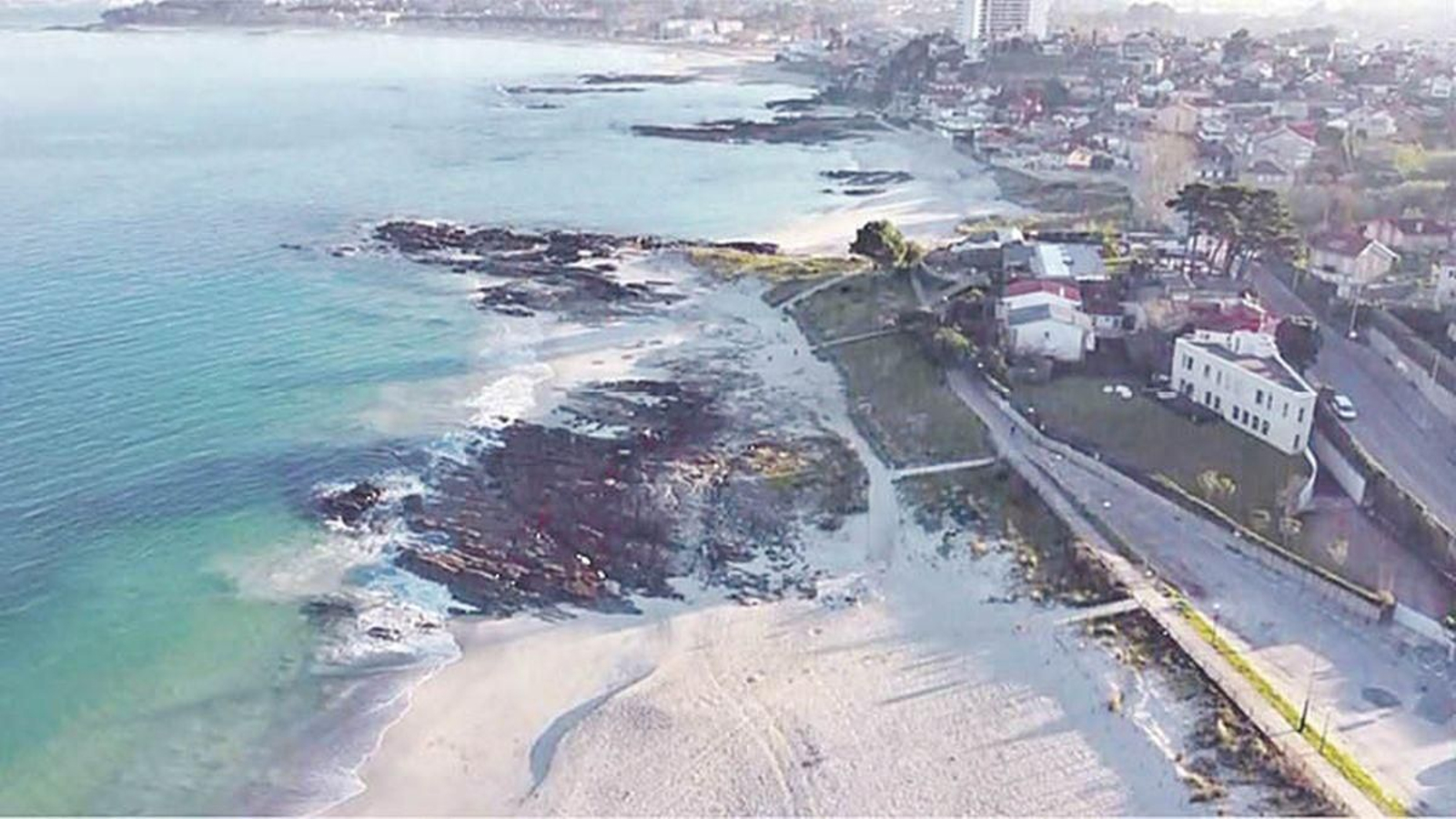 Imagen de la duna en la zona de Baluarte a vista de dron.