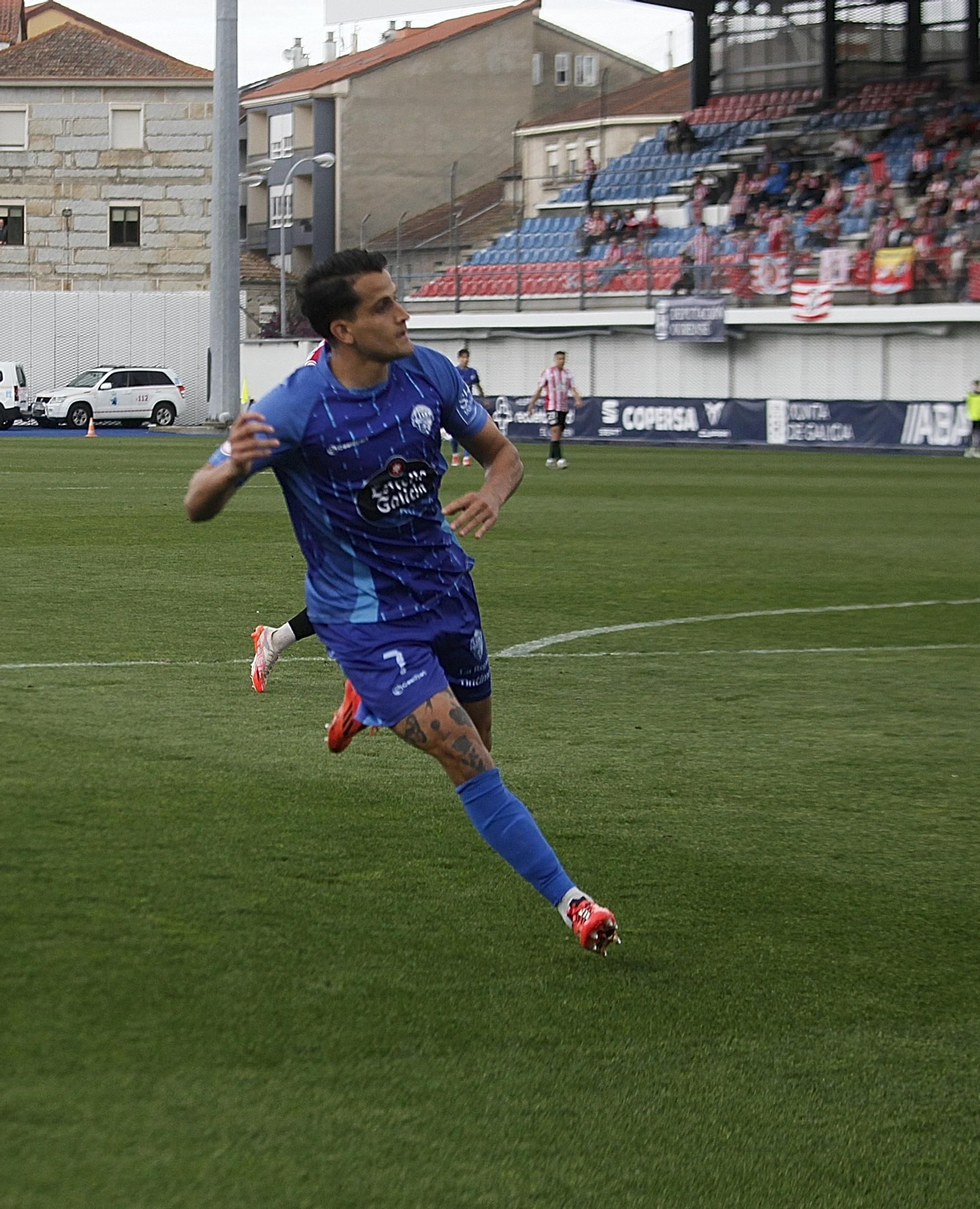 Galería | O Couto rugió ante un victorioso Ourense CF