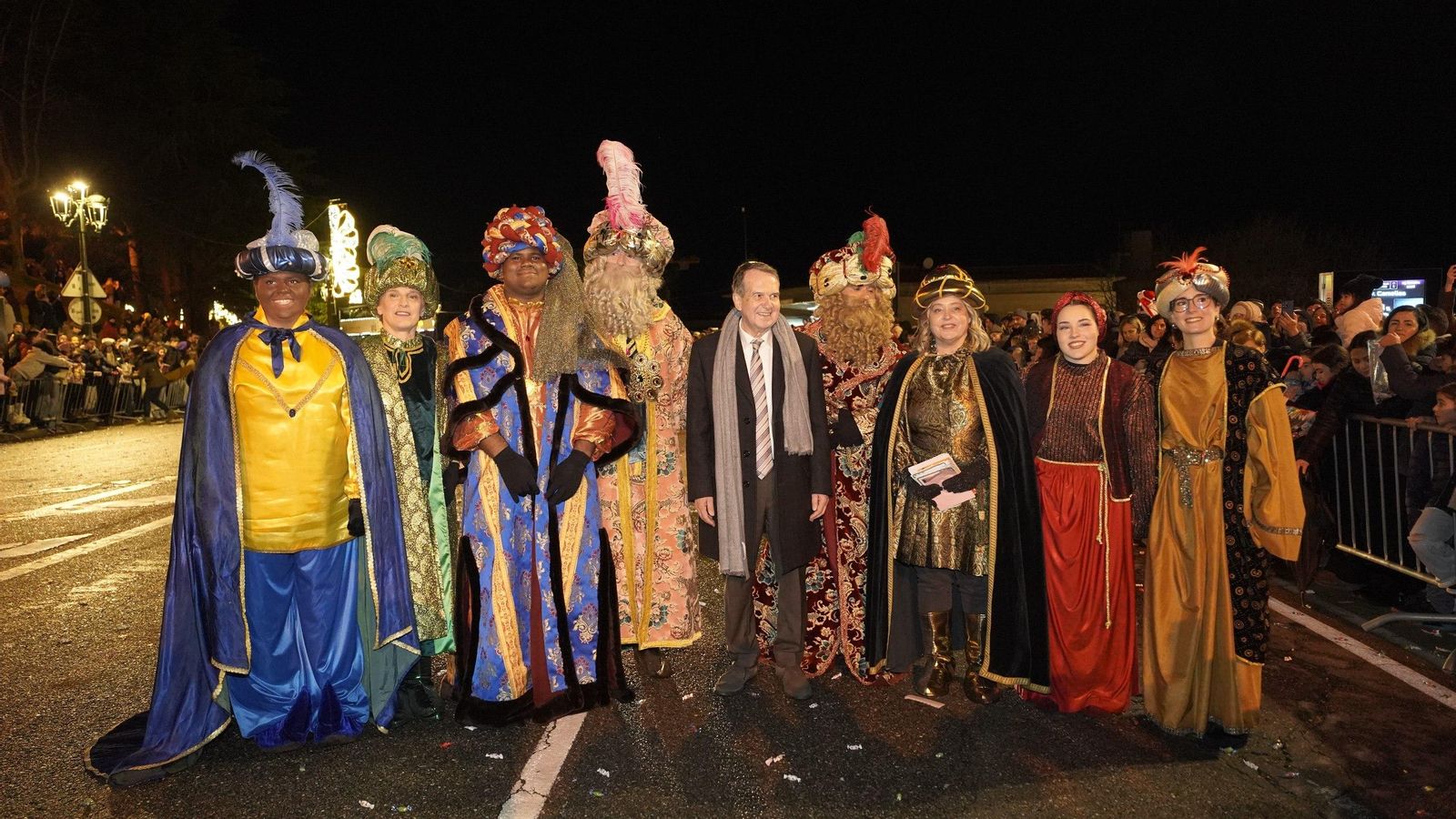 Galería | La Cabalgata de Reyes llena la ciudad de magia