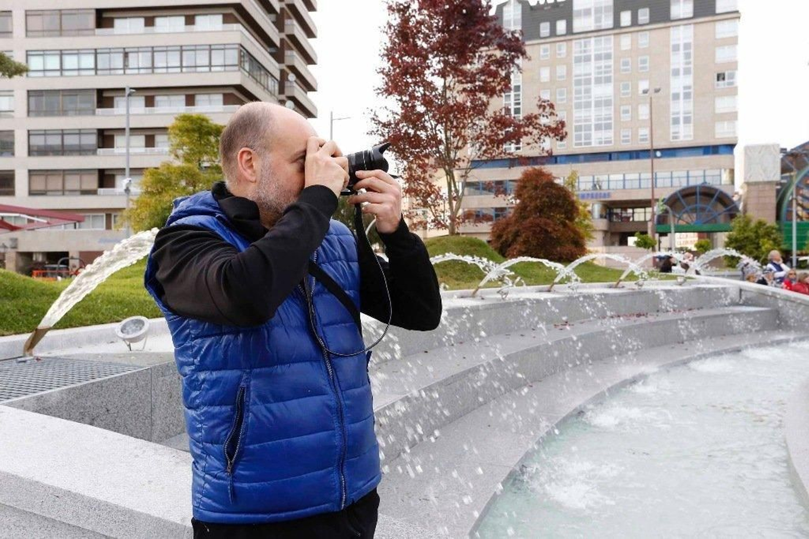 Vigo disfruta de la nueva Plaza de América _ Marta 09