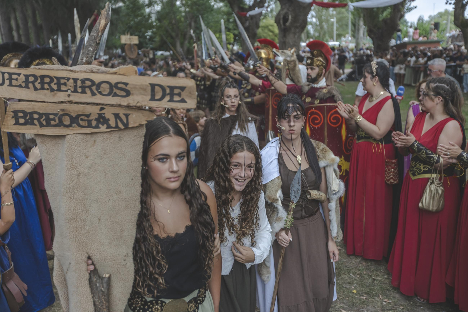 Galería | Los romanos cruzan el Lethes: Xinzo pone fin al Esquecemento, un evento con cifras récord