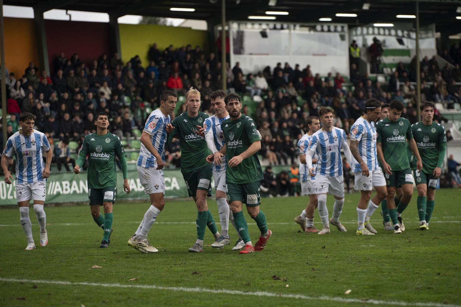 Galería | Espiñedo disfruta de la victoria del Arenteiro que pone fin a la mala racha