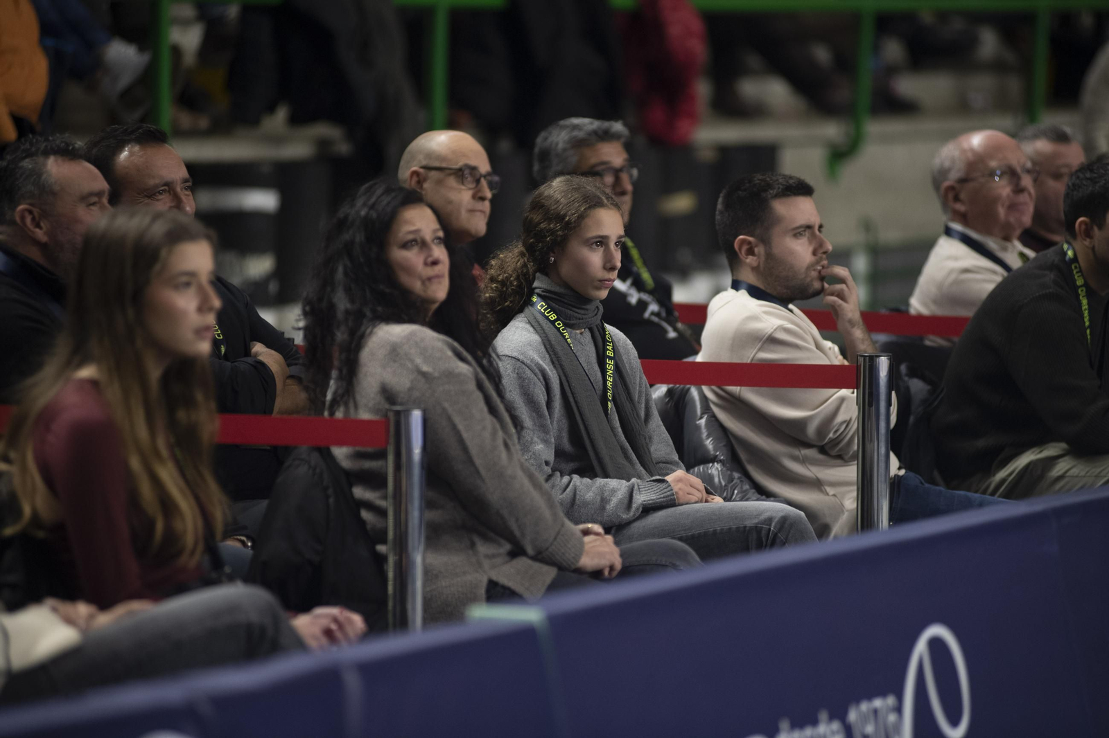 Galería | El Pazo se llena de Navidad en la primera derrota del COB como local