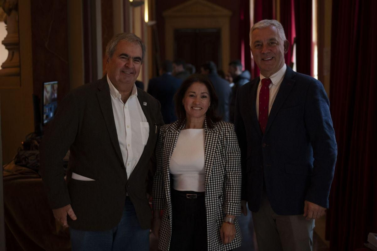Afonso Vázquez- Monxardín, Olga Quintana e Valentín García.