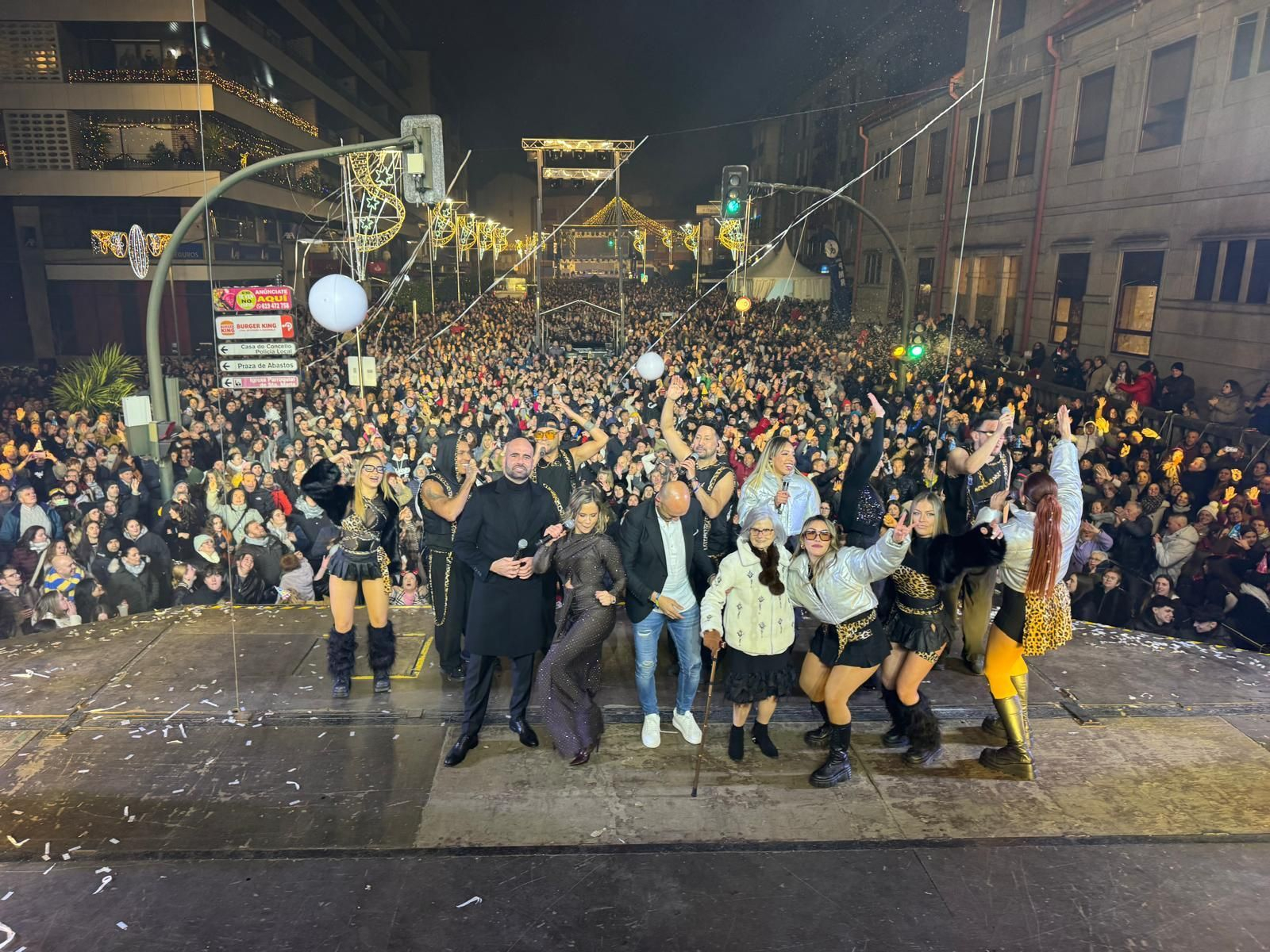 Galería | Pre Fin de Año en O Porriño con Claudio Giráldez y Fátima Pego