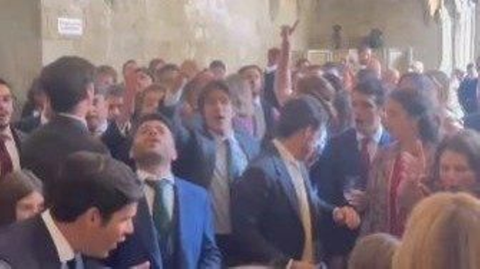 Imagen de la "boda rumbera" celebrada en Ourense.