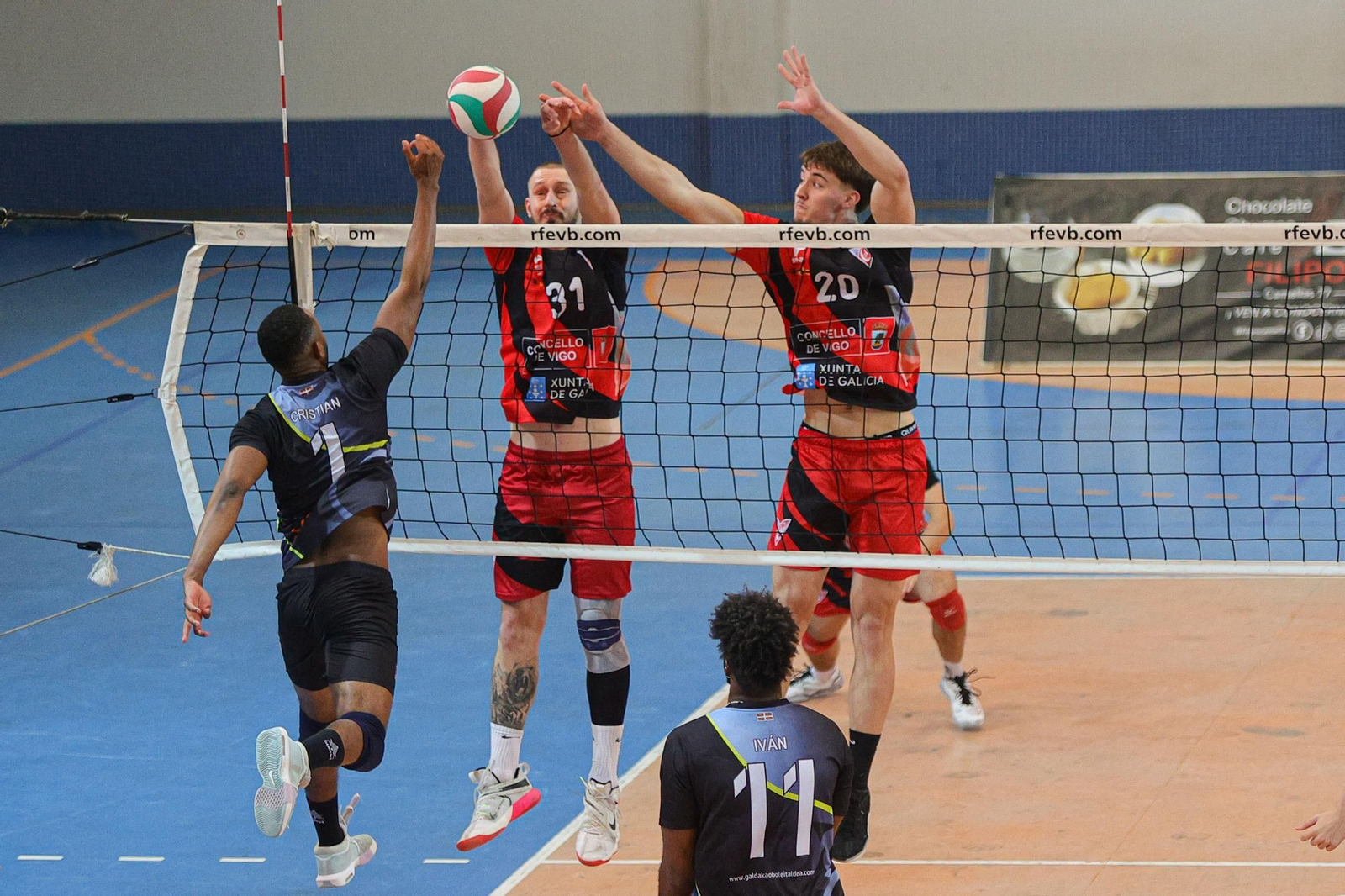 El Vigo se despide en Boiro.