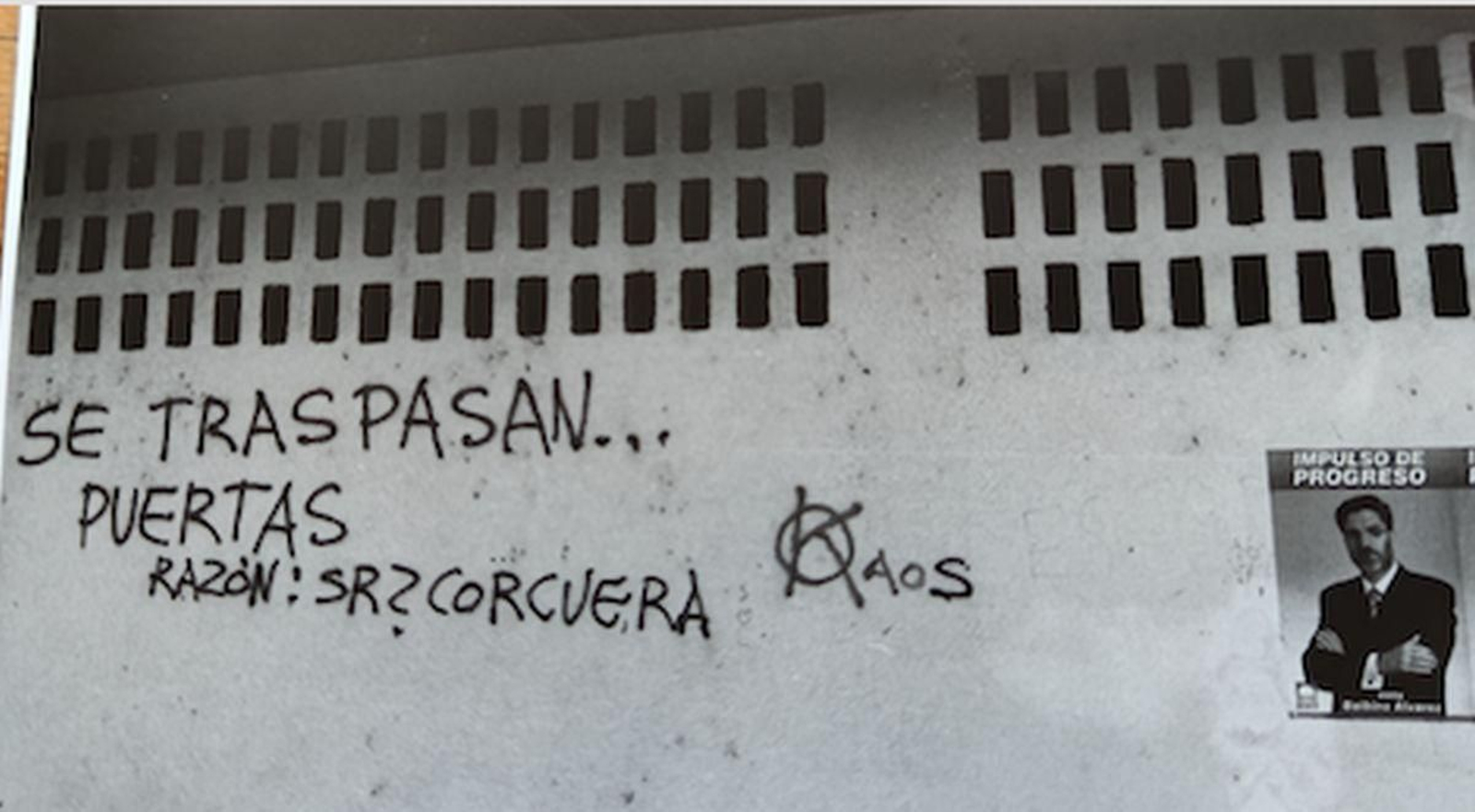 El entonces Ministro de Interior, José Corcuera, tuvo la feliz idea de proponer se permitiera la entrada de la policía en las viviendas sin orden judicial, simplemente abriendo la puerta con una patada. La decisión fue muy contestada. (1995).