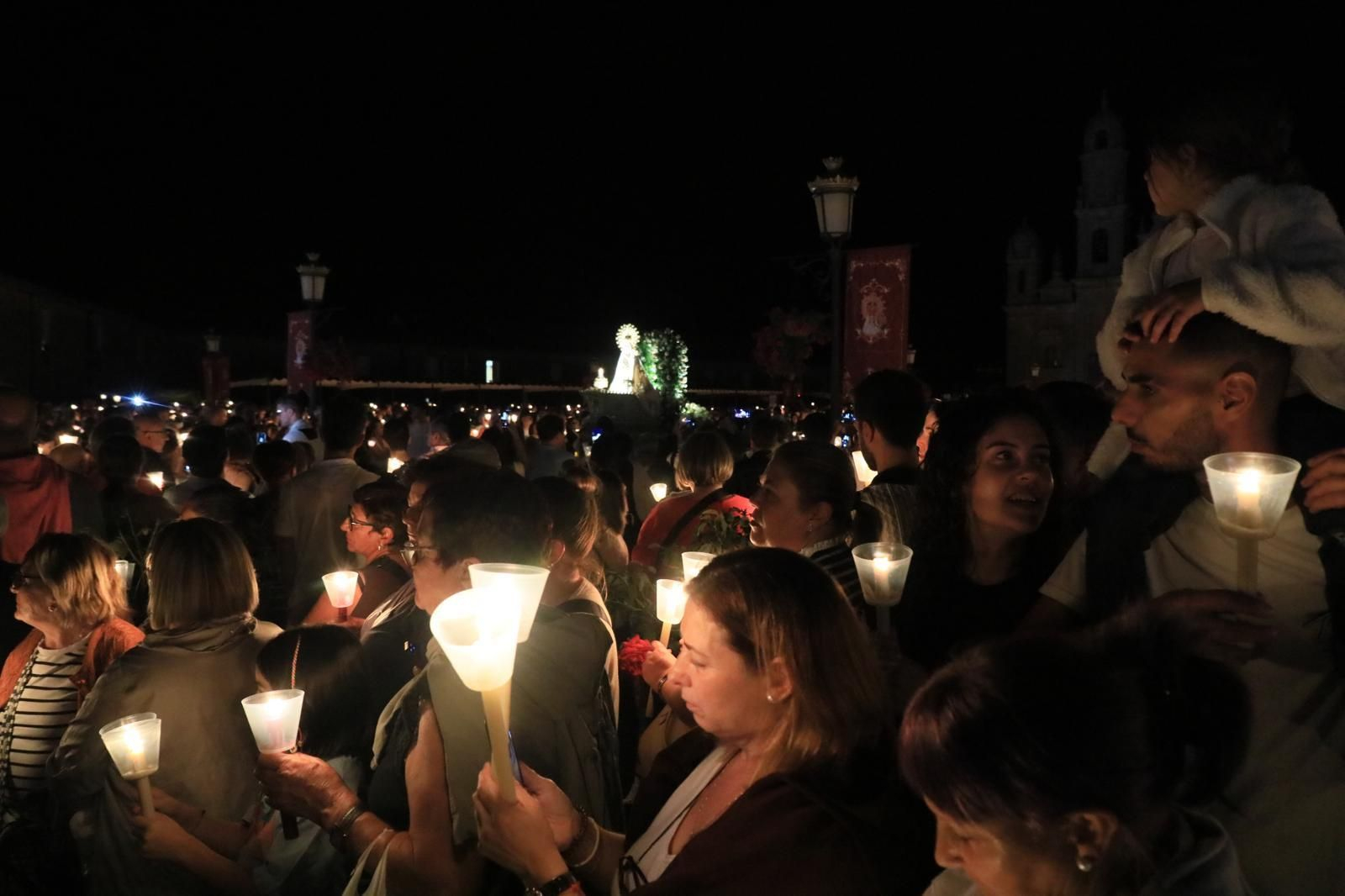 Galería | Un mar de luces iluminó el Santuario de Nosa Señora dos Milagros