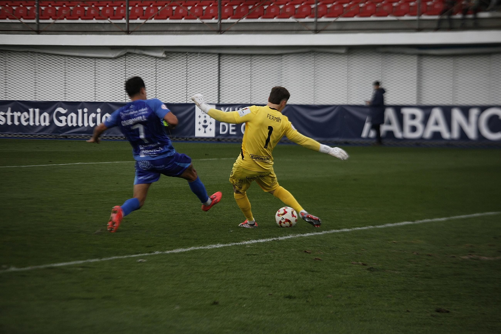 Galería | O Couto rugió ante un victorioso Ourense CF
