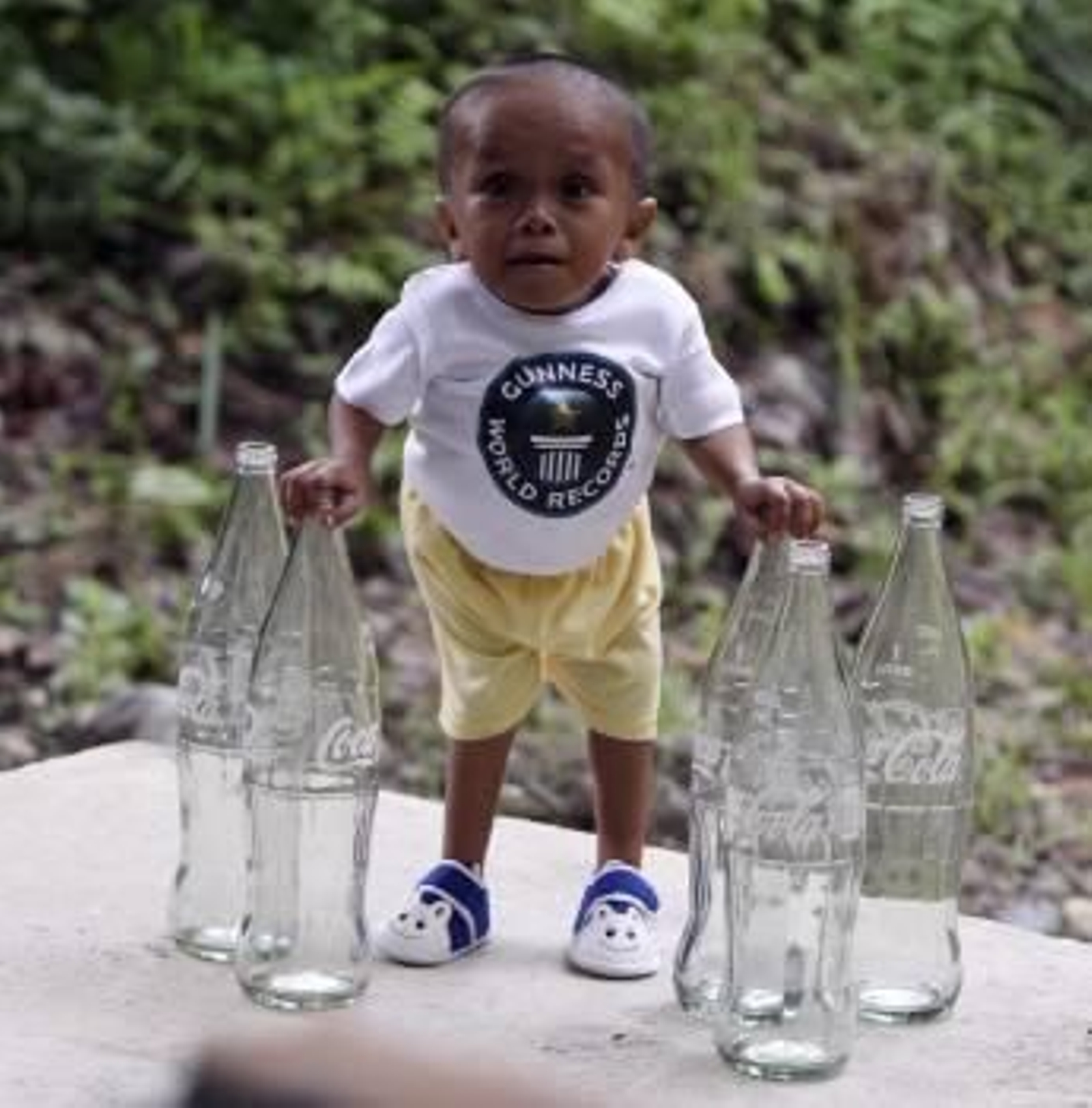 Junrey Balawing, el hombre más pequeño del mundo.