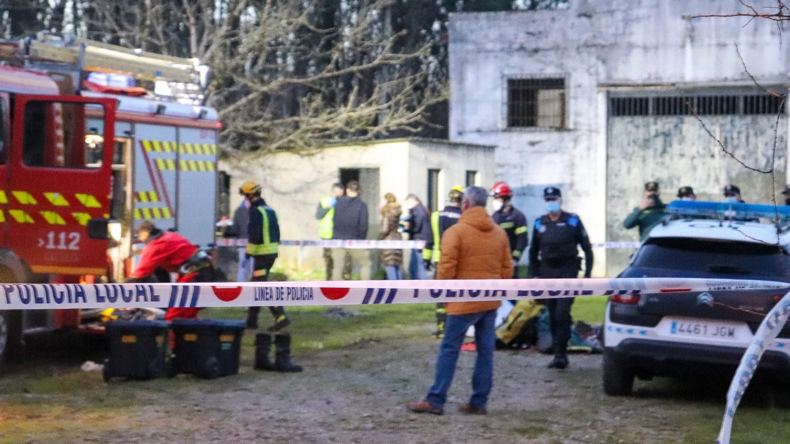 Lo encontraron sobre las 18,30 horas unas personas que iban a hacer una obra.