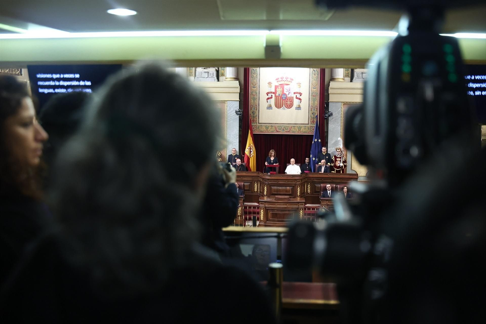 Galería | Las mejores fotos del tercer día de la visita del papa León XIV en Madrid, del Congreso al Bernabéu