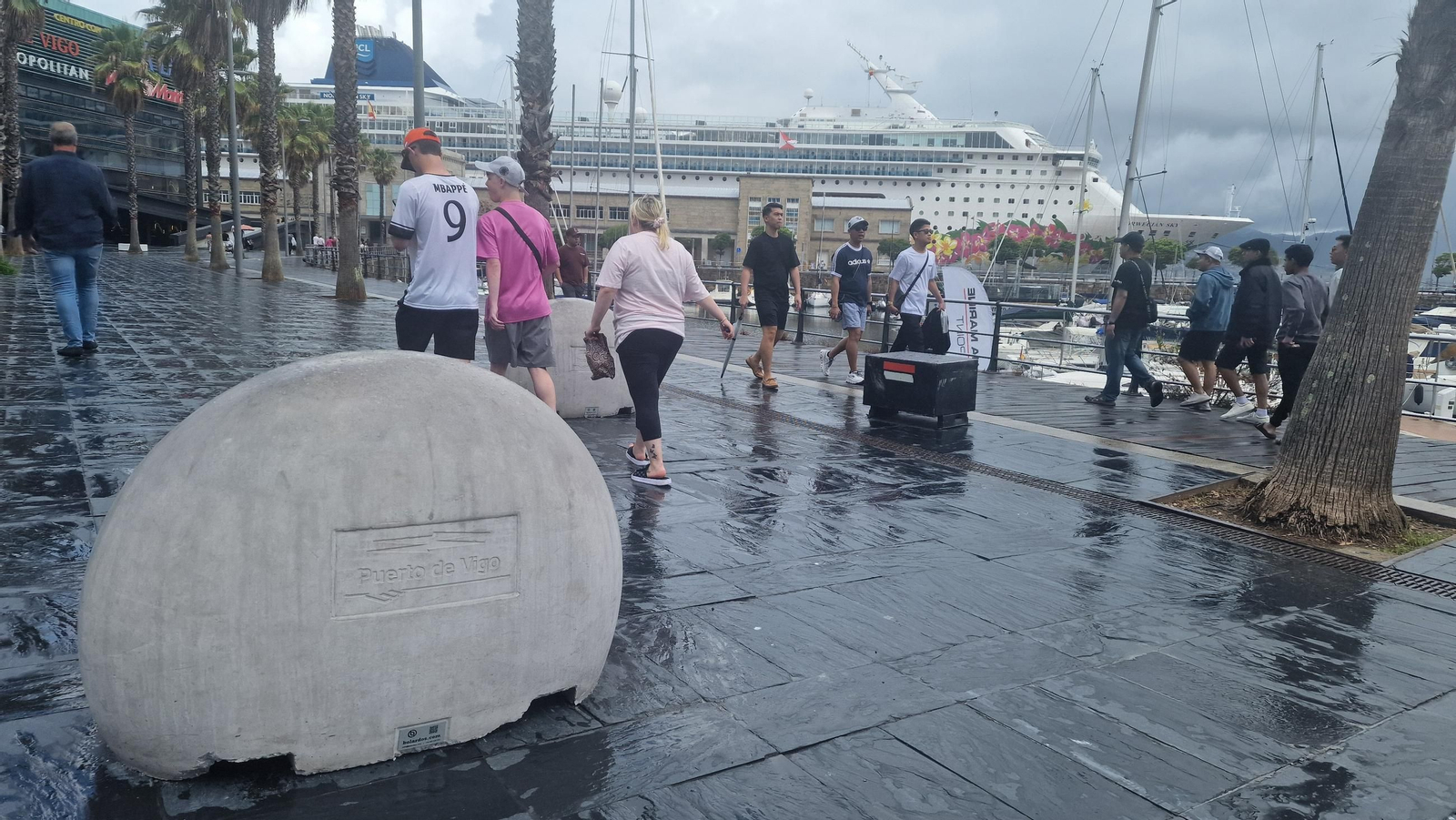 El Puerto instala barreras anti atropellos para los cruceristas