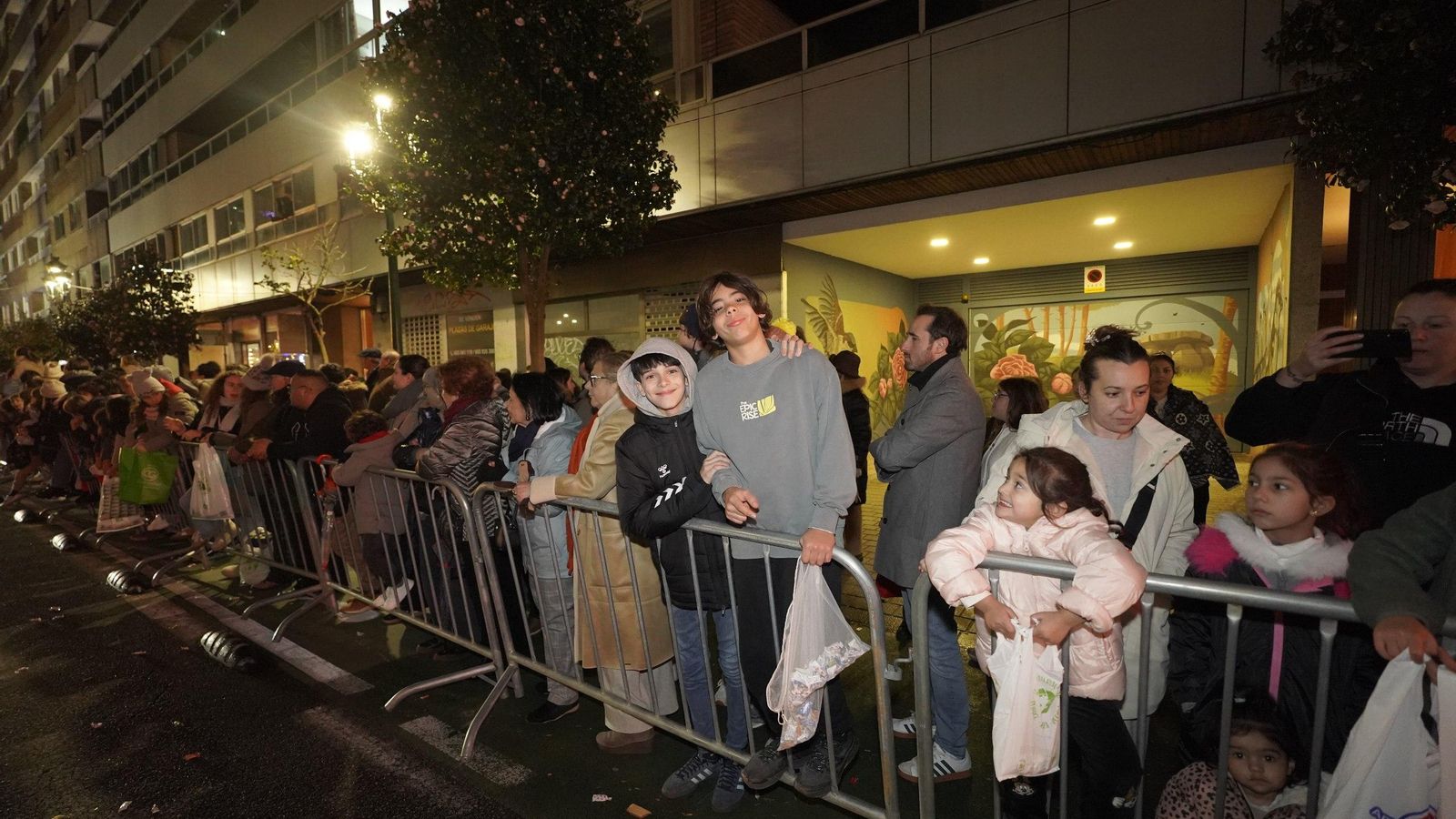 Galería | La Cabalgata de Reyes llena la ciudad de magia