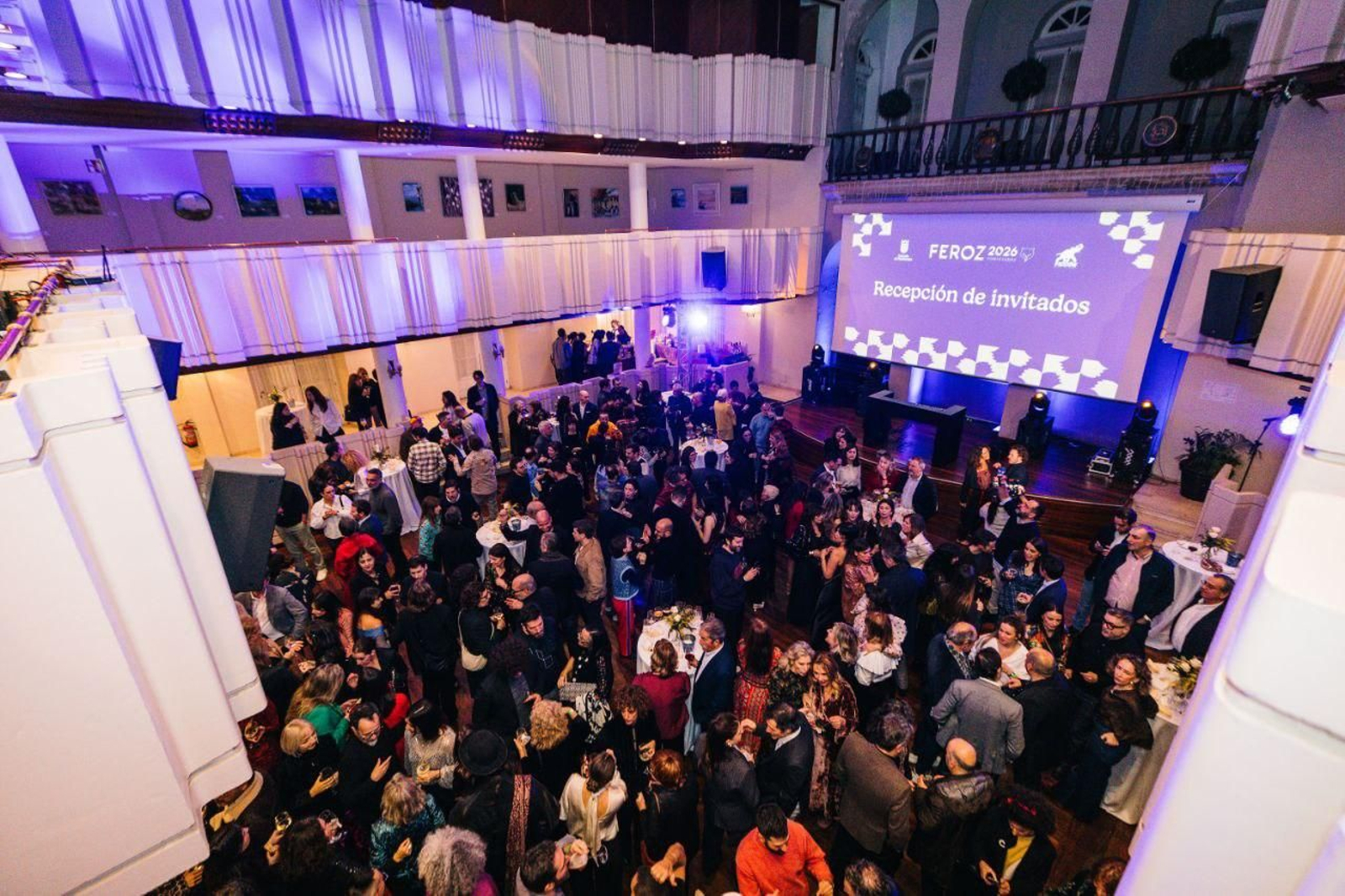 Galería | Pontevedra da la bienvenida a los invitados de los Feroz con una fiesta