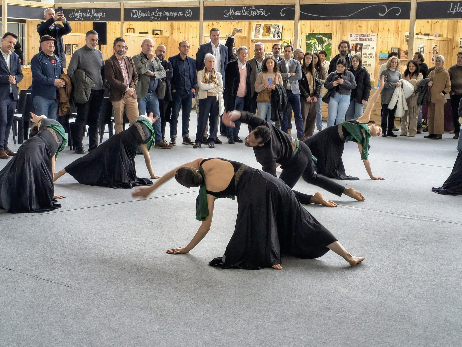 Un espectáculo de baile, onte, durante a inauguración de Culturgal no Recinto Feiral de Pontevedra.